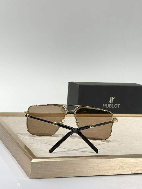 Picture of Hublot Sunglasses _SKUfw69768864fw